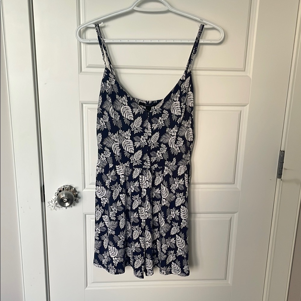 Navy and White Leaf Print Women's Top